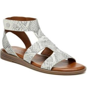 Franco Sarto Genevia Snakeskin Sandal NWOT Size6.5